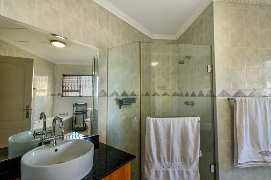 3 Bedroom Property for Sale in Erasmuskloof Gauteng