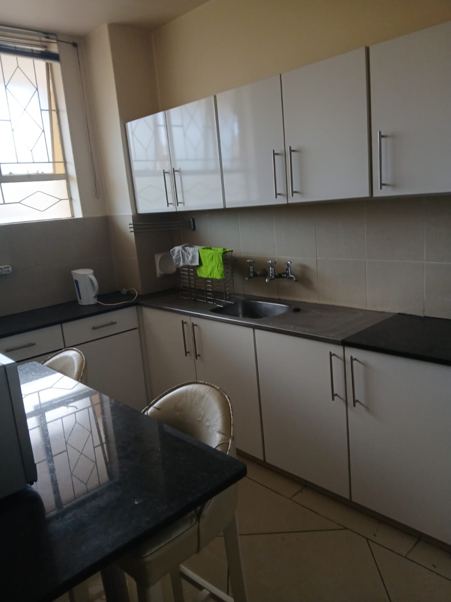 To Let 1 Bedroom Property for Rent in Parktown Gauteng