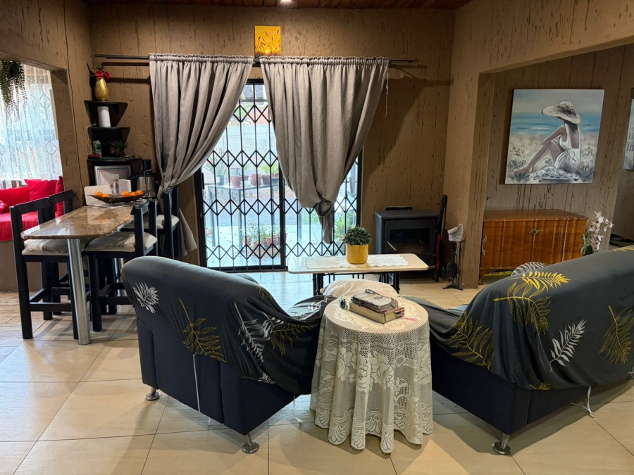 3 Bedroom Property for Sale in Rothdene Gauteng