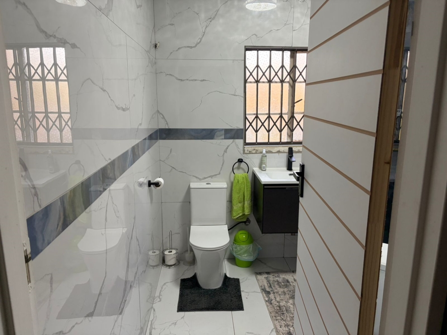 3 Bedroom Property for Sale in Rothdene Gauteng