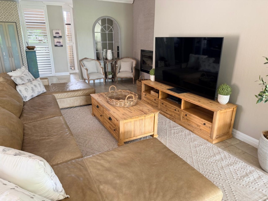 6 Bedroom Property for Sale in Emfuleni Golf Estate Gauteng