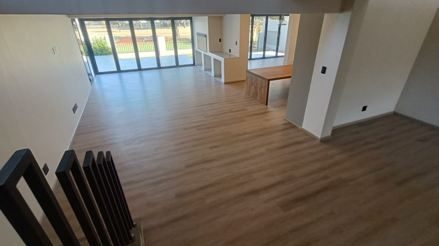 5 Bedroom Property for Sale in Emfuleni Golf Estate Gauteng