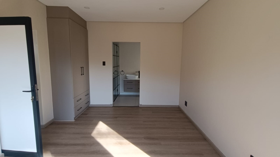 5 Bedroom Property for Sale in Emfuleni Golf Estate Gauteng