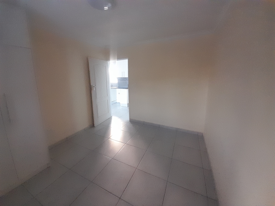 1 Bedroom Property for Sale in The Hill Gauteng