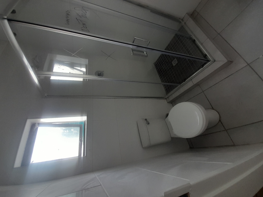 1 Bedroom Property for Sale in The Hill Gauteng