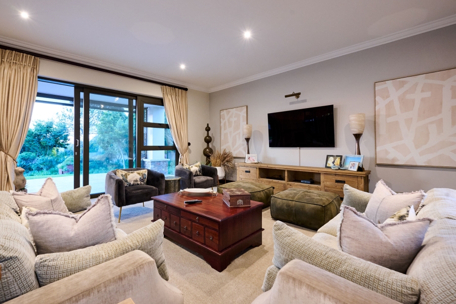 5 Bedroom Property for Sale in Waterfall Equestrian Estate Gauteng