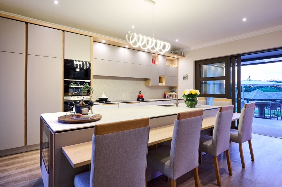 5 Bedroom Property for Sale in Waterfall Equestrian Estate Gauteng