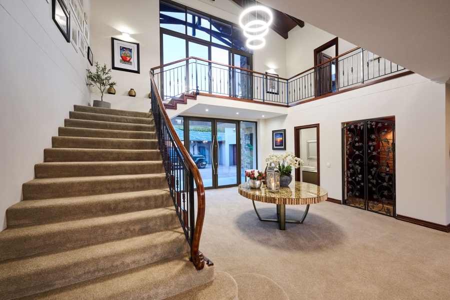 5 Bedroom Property for Sale in Waterfall Equestrian Estate Gauteng