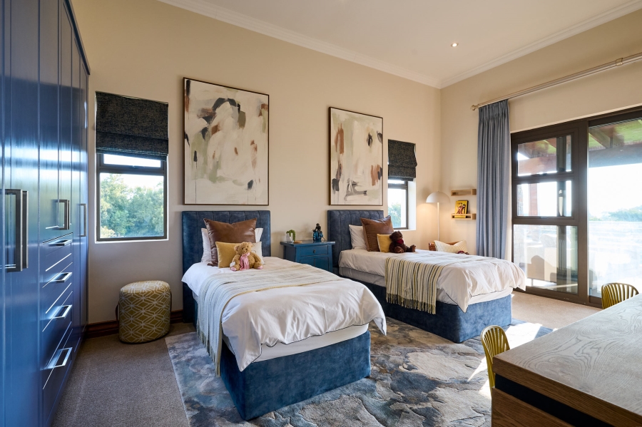 5 Bedroom Property for Sale in Waterfall Equestrian Estate Gauteng