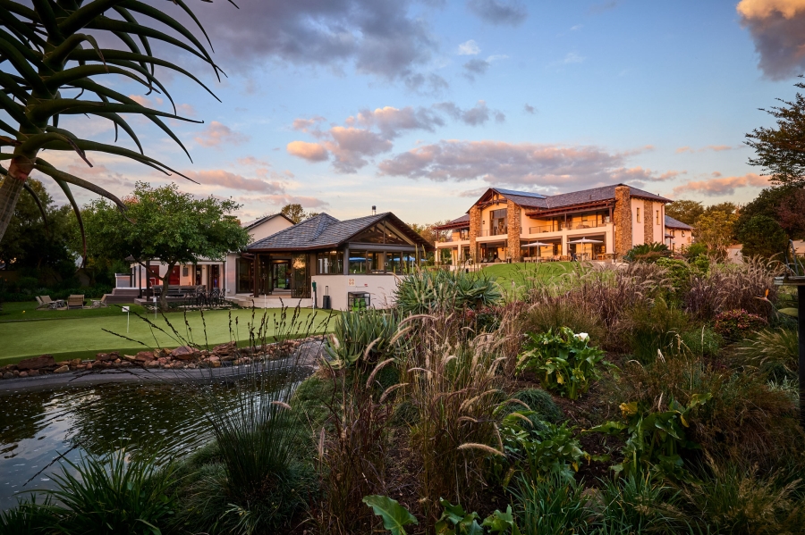 5 Bedroom Property for Sale in Waterfall Equestrian Estate Gauteng