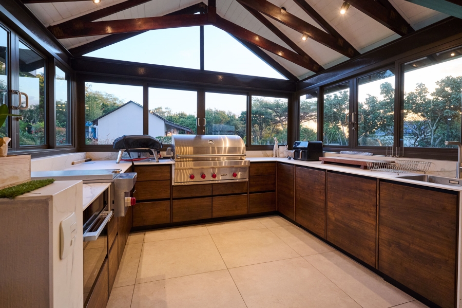 5 Bedroom Property for Sale in Waterfall Equestrian Estate Gauteng