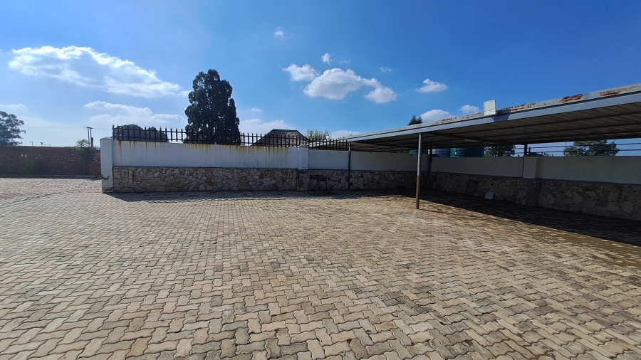 Commercial Property for Sale in Spaarwater Gauteng