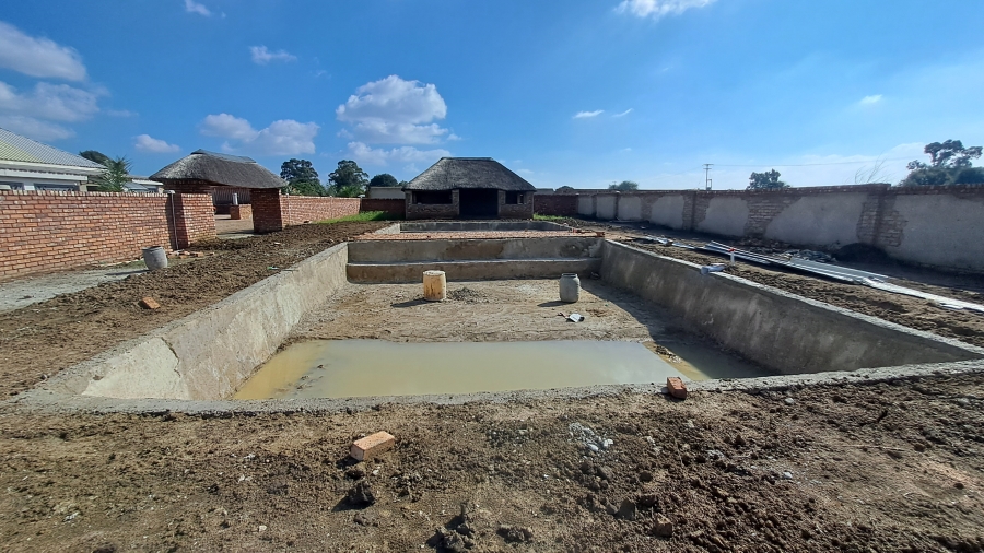 Commercial Property for Sale in Spaarwater Gauteng