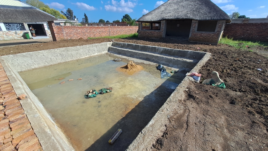 Commercial Property for Sale in Spaarwater Gauteng