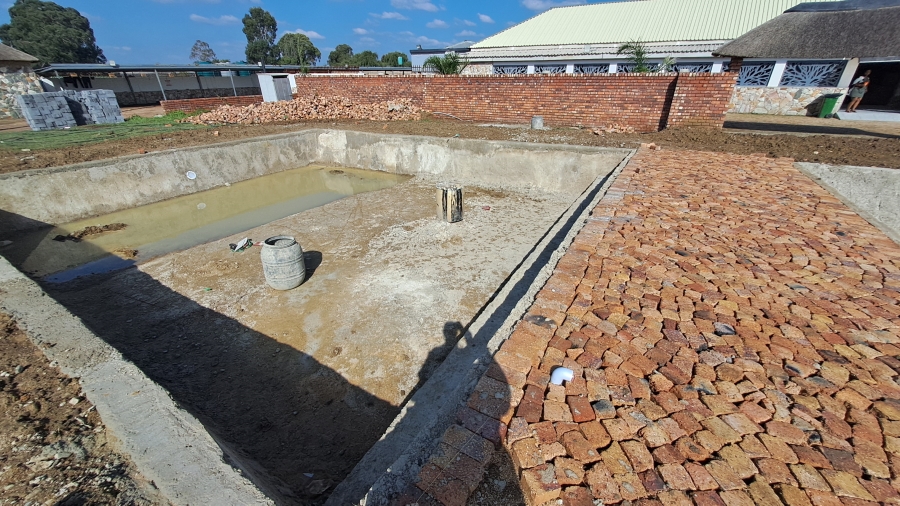 Commercial Property for Sale in Spaarwater Gauteng