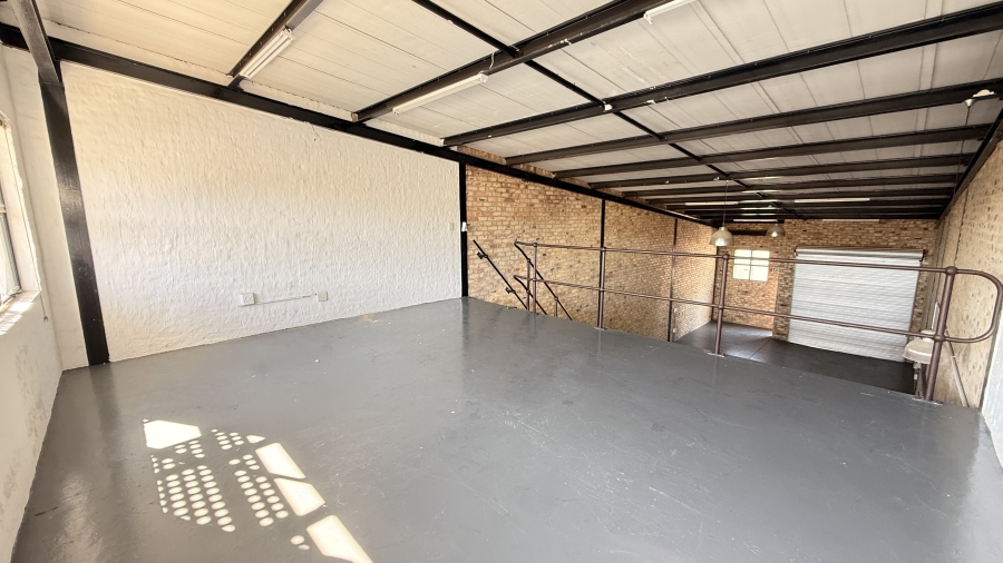 To Let Commercial Property for Rent in President Park Gauteng