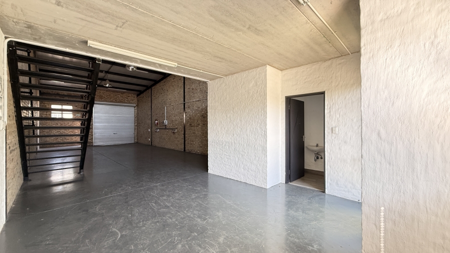 To Let Commercial Property for Rent in President Park Gauteng