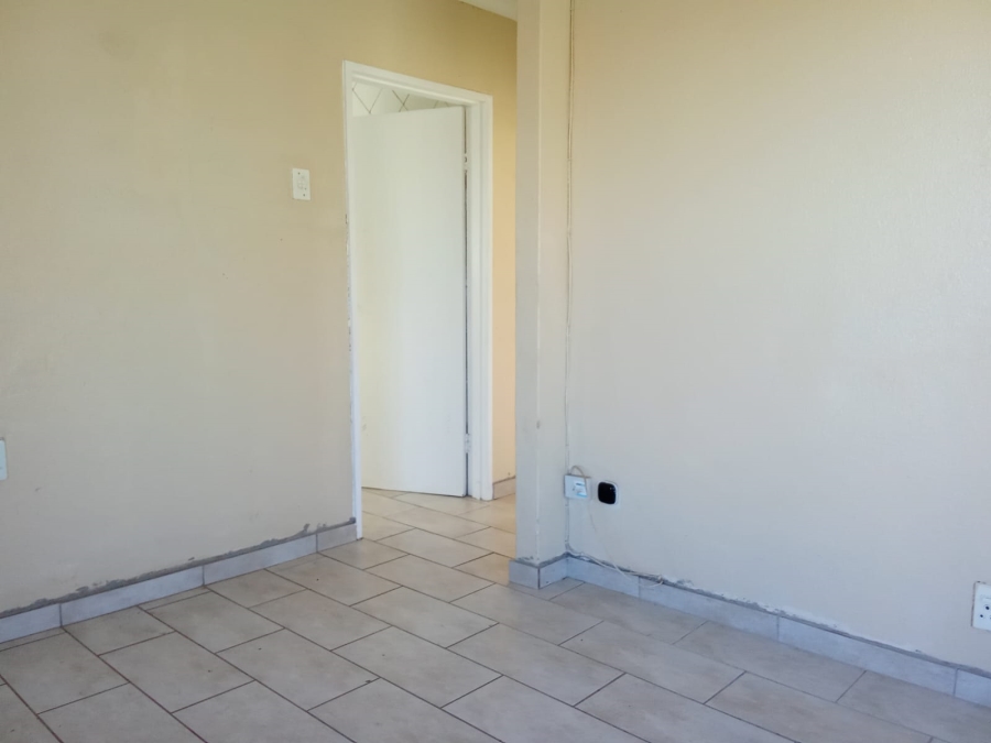 2 Bedroom Property for Sale in Naturena Gauteng