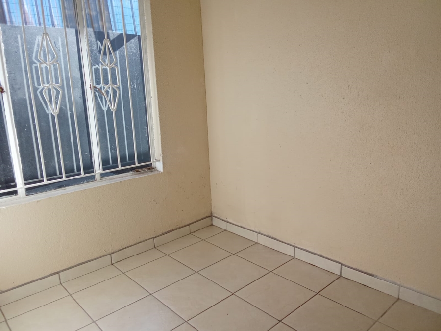 2 Bedroom Property for Sale in Naturena Gauteng