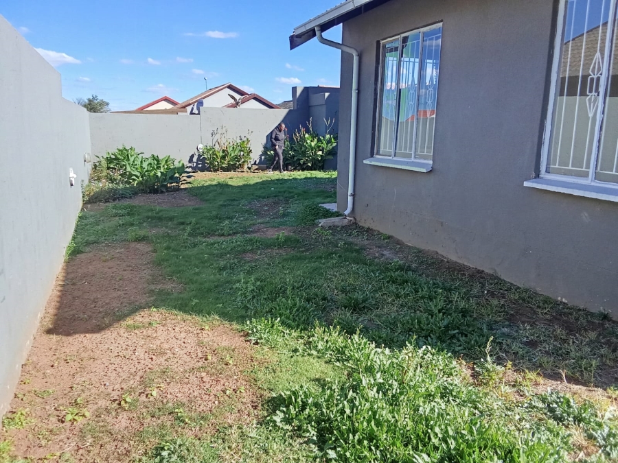 2 Bedroom Property for Sale in Naturena Gauteng