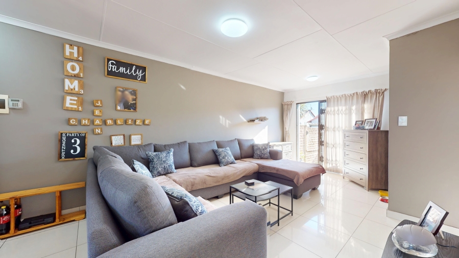 2 Bedroom Property for Sale in Parkrand Gauteng
