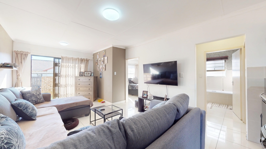 2 Bedroom Property for Sale in Parkrand Gauteng