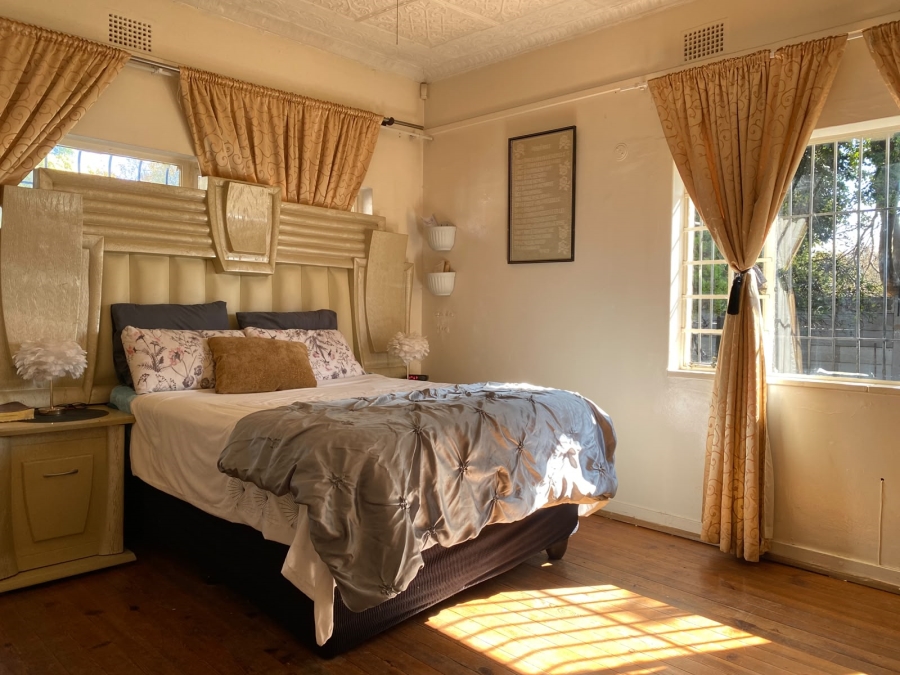3 Bedroom Property for Sale in Edenvale Central Gauteng