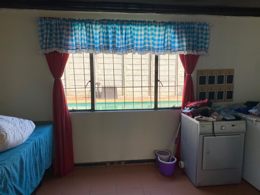 3 Bedroom Property for Sale in Edenvale Central Gauteng