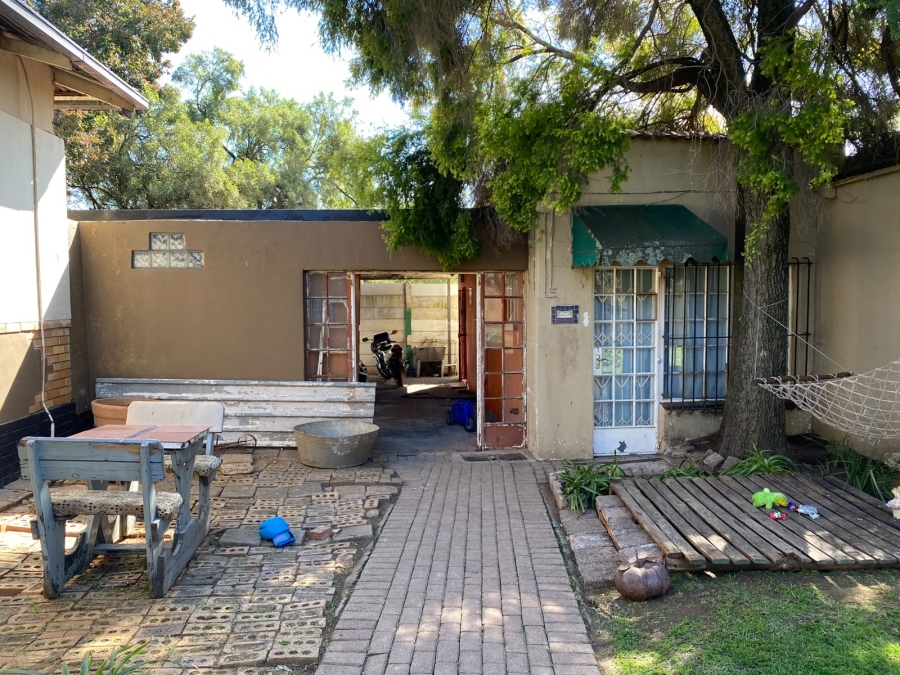 3 Bedroom Property for Sale in Edenvale Central Gauteng