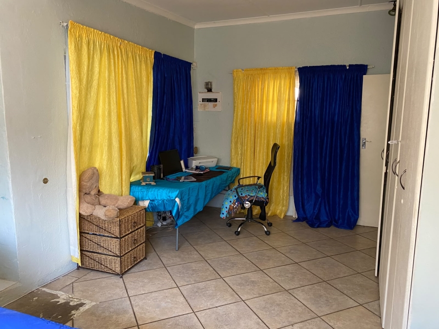 3 Bedroom Property for Sale in Edenvale Central Gauteng