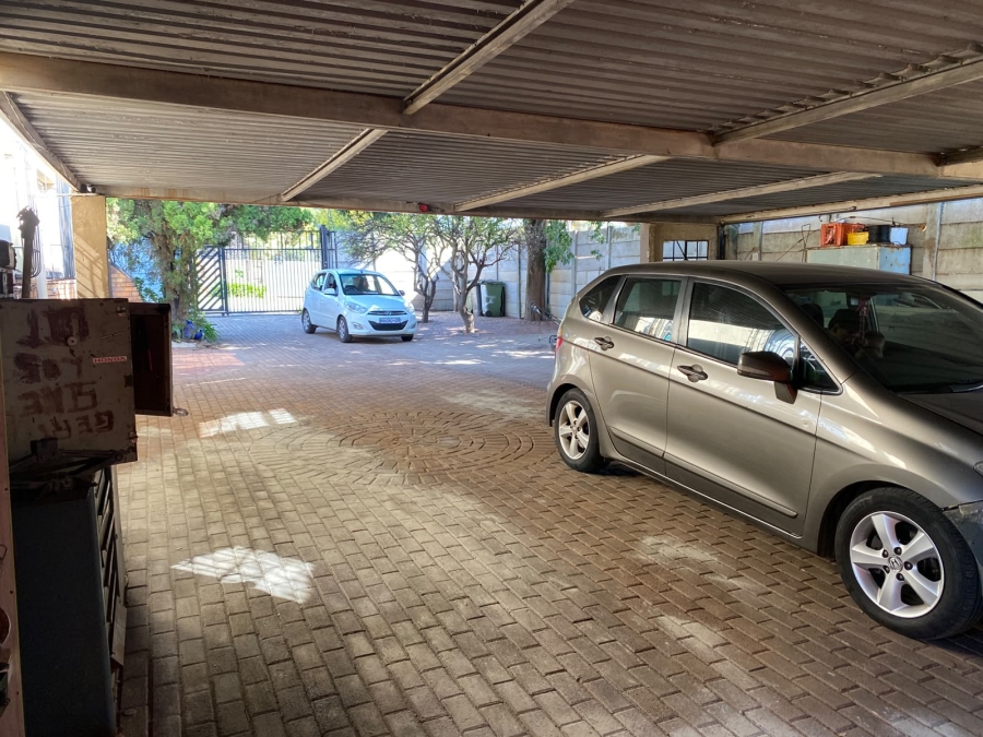 3 Bedroom Property for Sale in Edenvale Central Gauteng