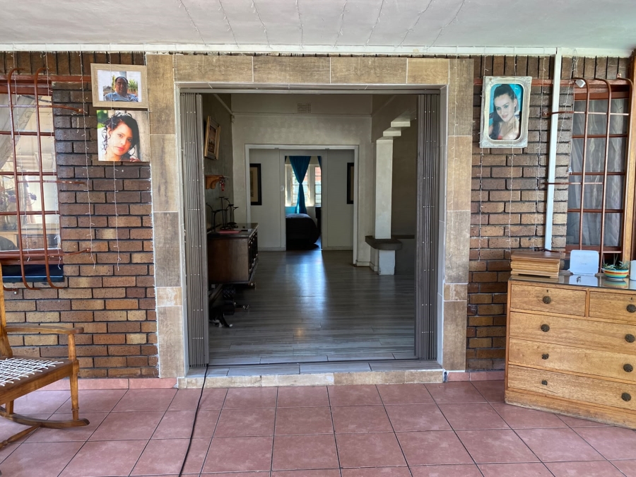 3 Bedroom Property for Sale in Edenvale Central Gauteng