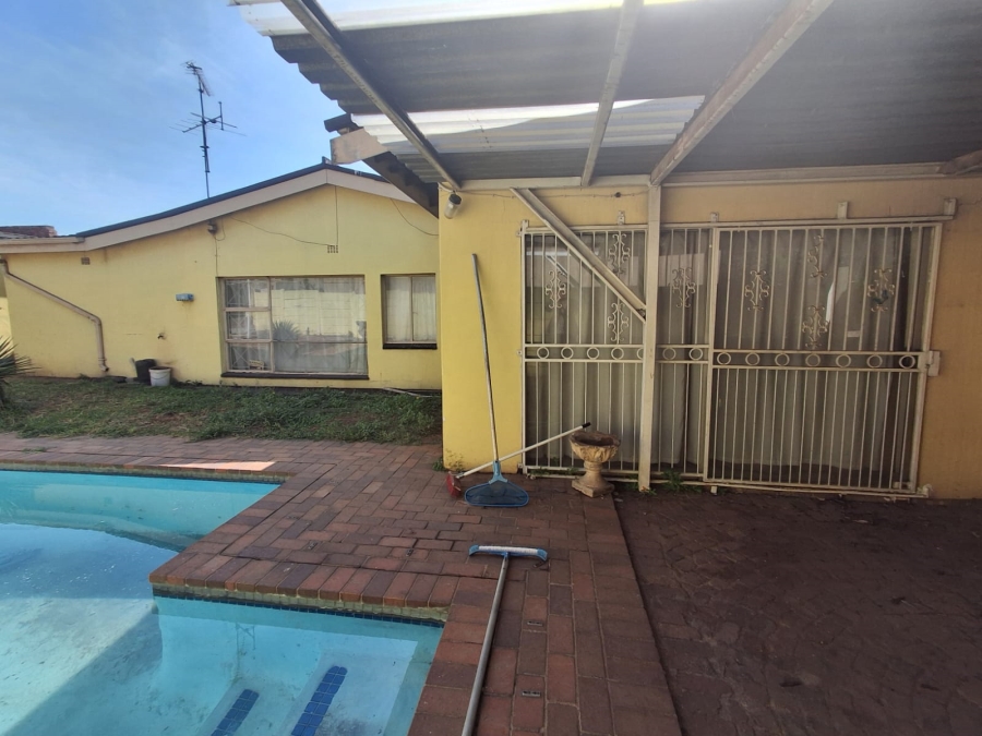 3 Bedroom Property for Sale in Tedstoneville Gauteng