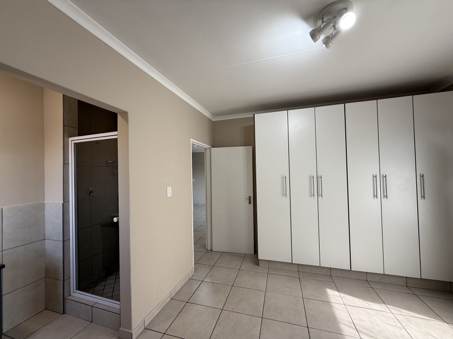 To Let 3 Bedroom Property for Rent in Ravenswood Gauteng
