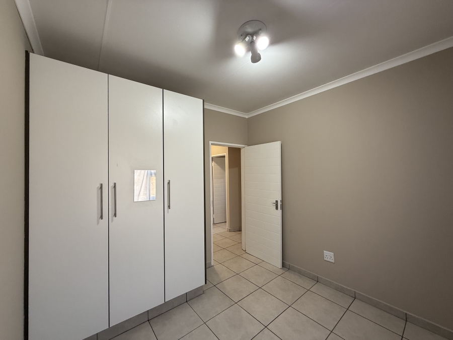 To Let 3 Bedroom Property for Rent in Ravenswood Gauteng