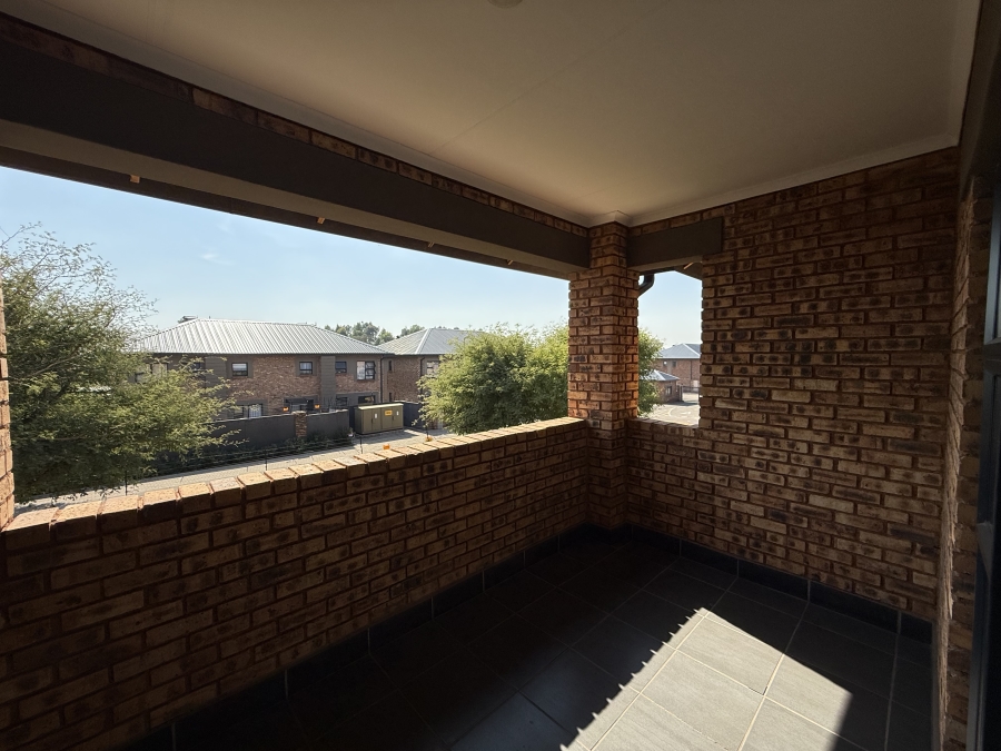 To Let 3 Bedroom Property for Rent in Ravenswood Gauteng