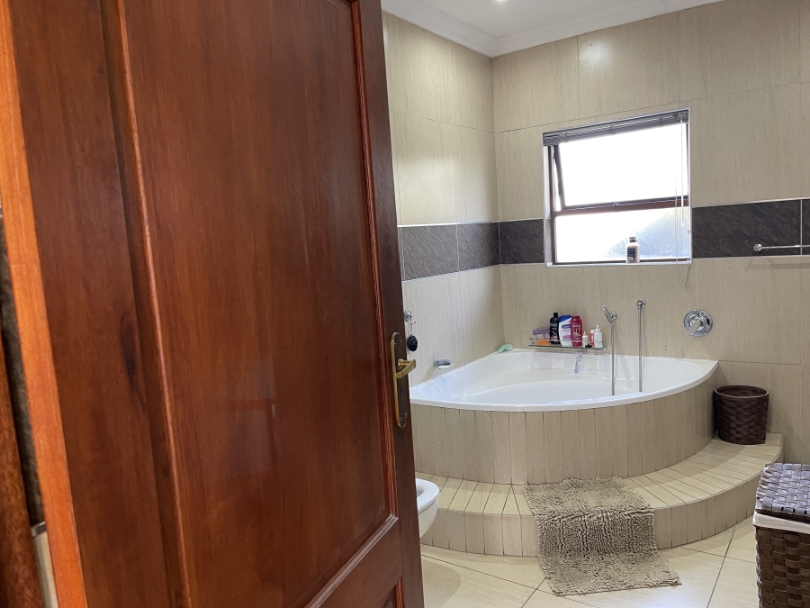3 Bedroom Property for Sale in Eligwa Estate Gauteng