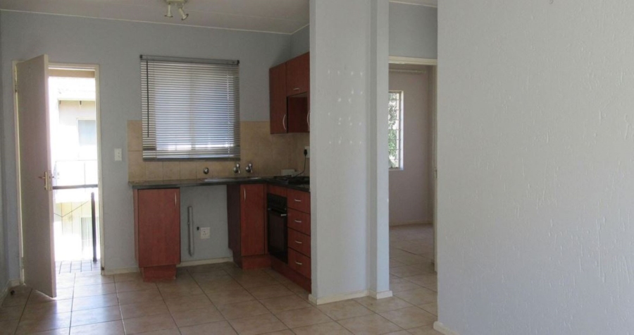 2 Bedroom Property for Sale in Klippoortje Gauteng