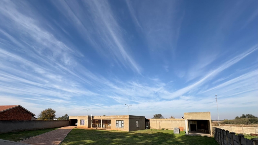 0 Bedroom Property for Sale in Unitas Park Gauteng