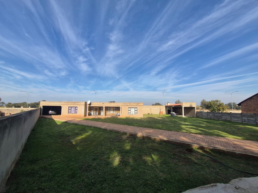 0 Bedroom Property for Sale in Unitas Park Gauteng