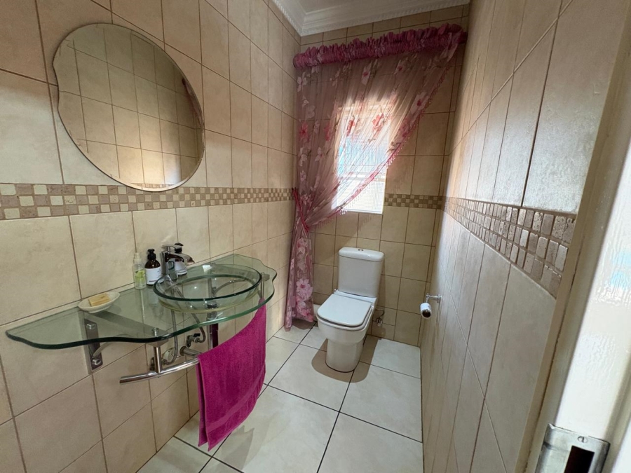 6 Bedroom Property for Sale in Meyerton Ext 6 Gauteng