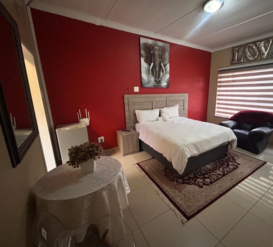 20 Bedroom Property for Sale in Vanderbijlpark SE 7 Gauteng