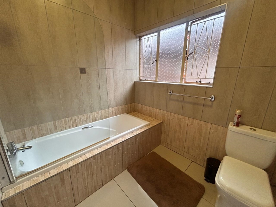 20 Bedroom Property for Sale in Vanderbijlpark SE 7 Gauteng