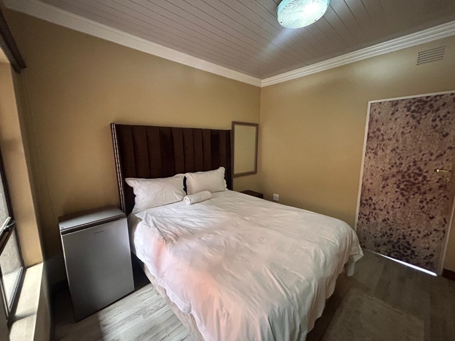 20 Bedroom Property for Sale in Vanderbijlpark SE 7 Gauteng