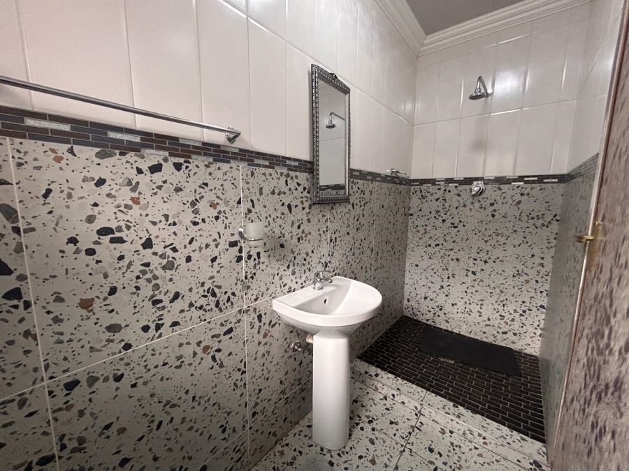 20 Bedroom Property for Sale in Vanderbijlpark SE 7 Gauteng