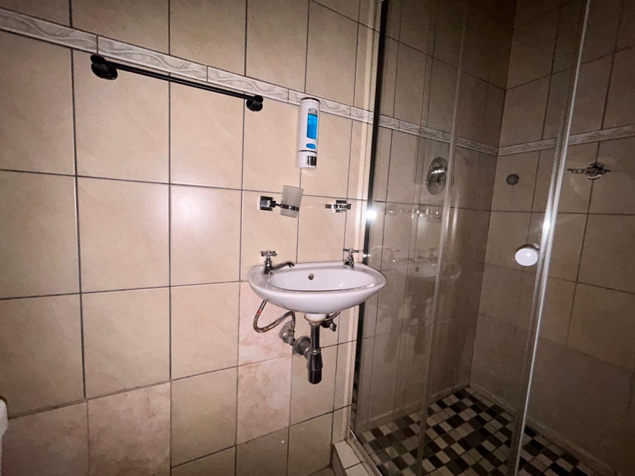 20 Bedroom Property for Sale in Vanderbijlpark SE 7 Gauteng