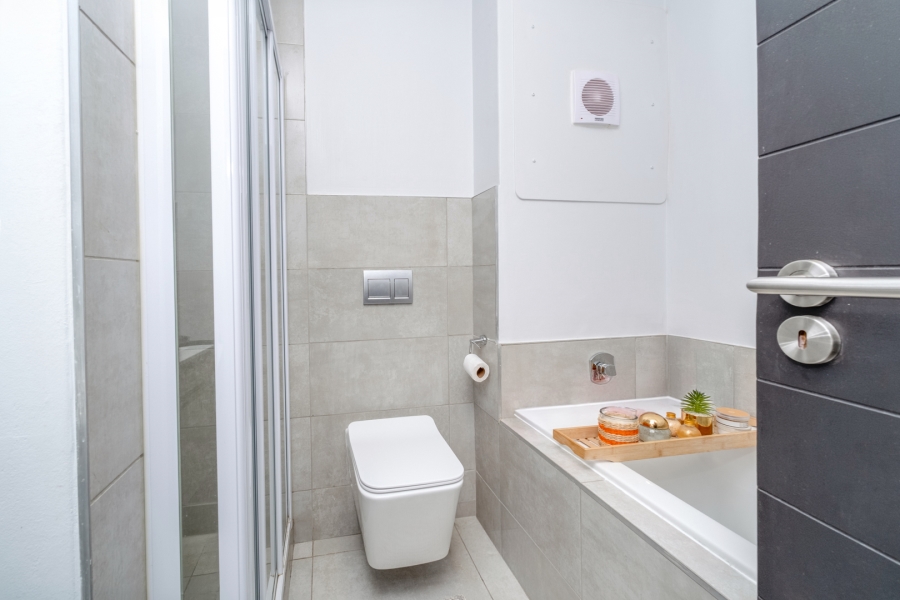 2 Bedroom Property for Sale in Sandown Gauteng