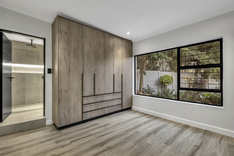 3 Bedroom Property for Sale in Linden Gauteng