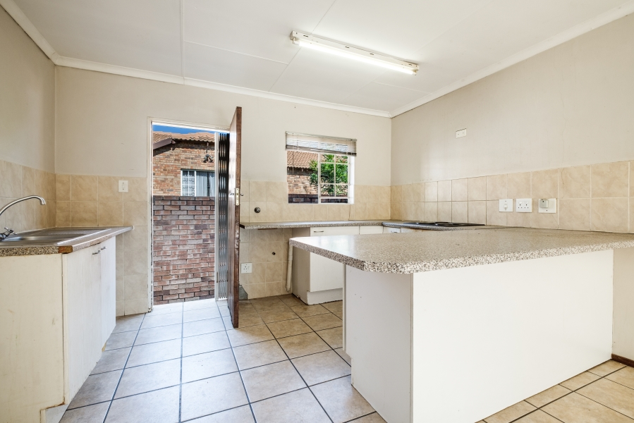 3 Bedroom Property for Sale in Sundowner Gauteng