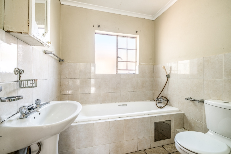 3 Bedroom Property for Sale in Sundowner Gauteng